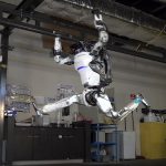 Robot van Boston Dynamics doet acrobatische oefeningen 20