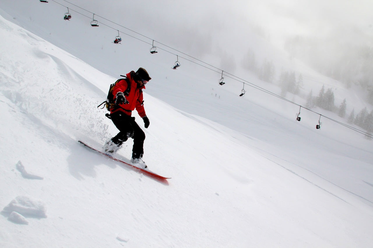 Sneeuw per helikopter voor Frans Ski-Resort 11