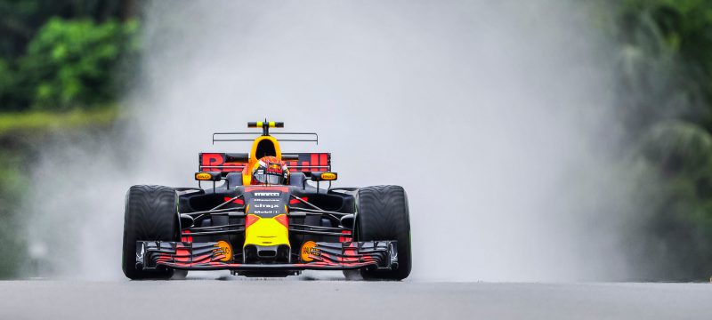 Max Verstappen pakt wereldtitel Formule 1; protesten Mercedes afgewezen 12