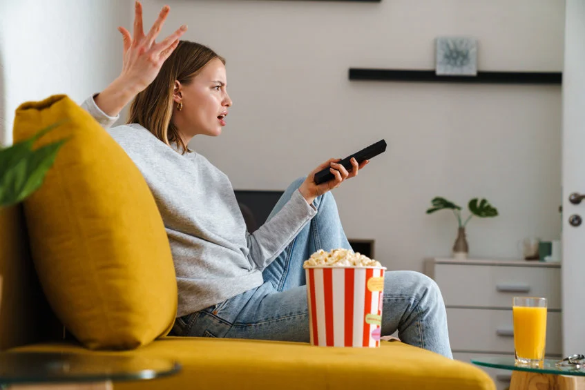 Poll: Aan wat voor tv-commercials erger jij het meest? 22