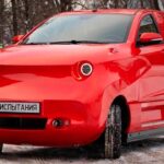 Rusland lanceert nogal opvallende eerste volledig elektrische auto 12