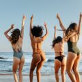 Op naar de zomer: Dit zijn de belangrijkste bikini trends van 2024 8