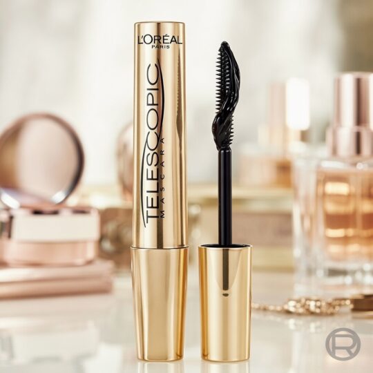 Maak je wimpers sky-high met L’Oréal Telescopic Mascara! 22