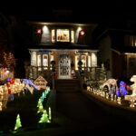 De gezelligste verlichtingstrends voor binnen én buiten tijdens de feestdagen 27 De gezelligste verlichtingstrends voor binnen én buiten tijdens de feestdagen 24