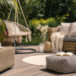 Tuintrends 2026: Van nostalgische pluktuin tot retro-futuristische chillzone – dit wordt HET jaar van de levende tuin! 25